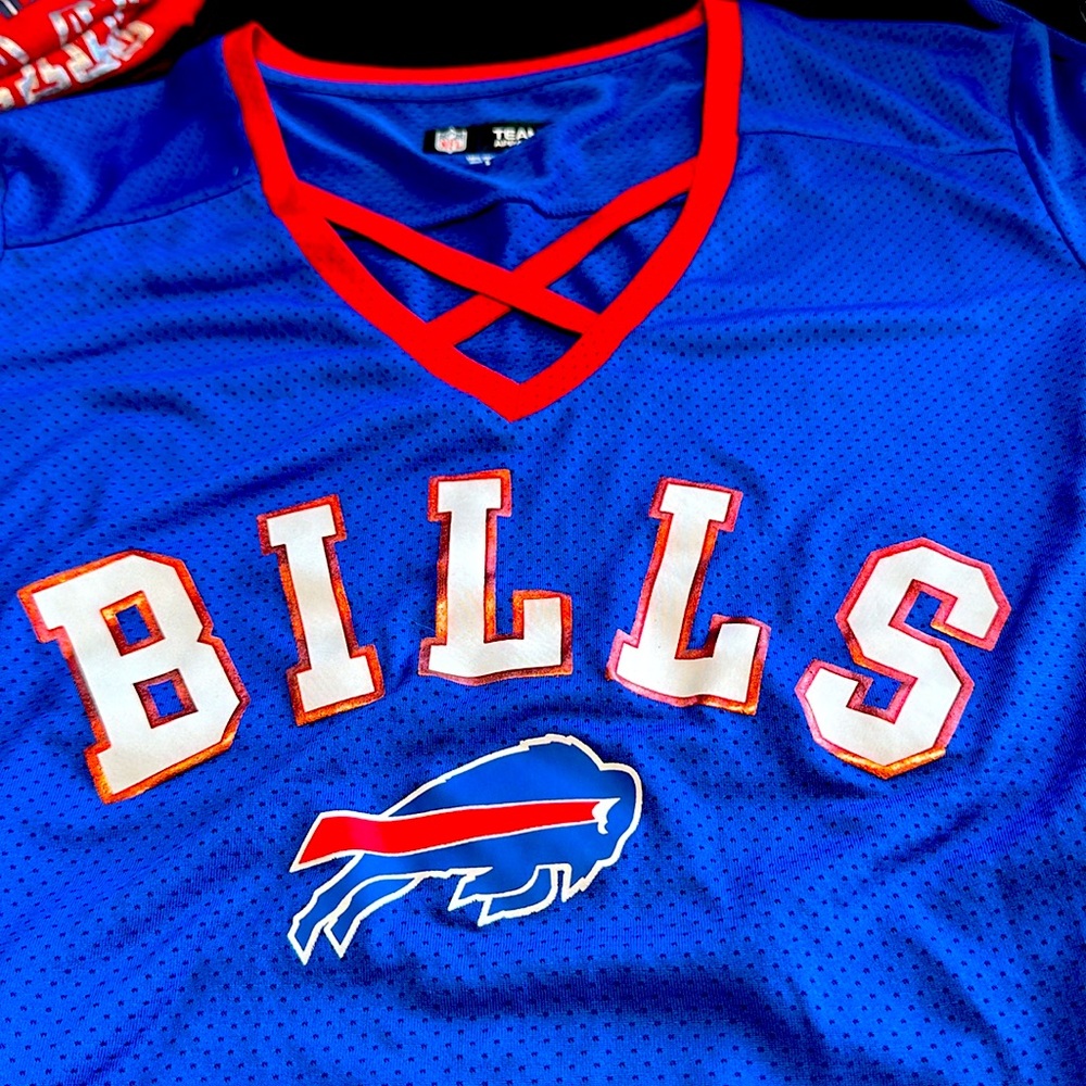 Buffalo Bills women’s jersey-like tshirt S NFL team apparel